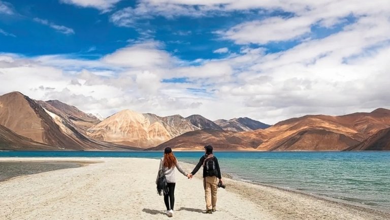 Ladakh Tour